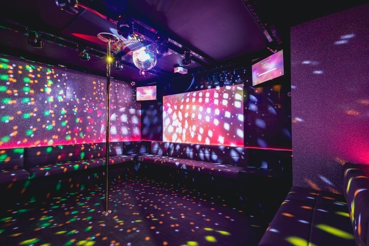 private karaoke rooms