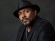 Playback MP3 Pledging My Love - Karaoké MP3 Instrumental rendu célèbre par Aaron Neville