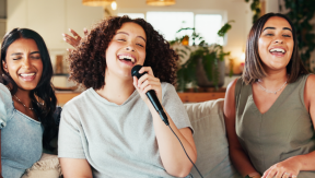 Women Who Rock: Iconic Female Artists to Sing on Karaoke